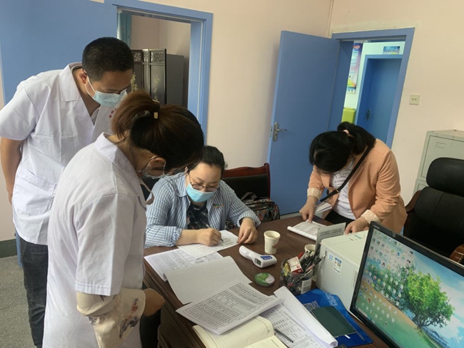 自贡市接受省级传染病信息报告管理与疾控信息工作评估督导检查